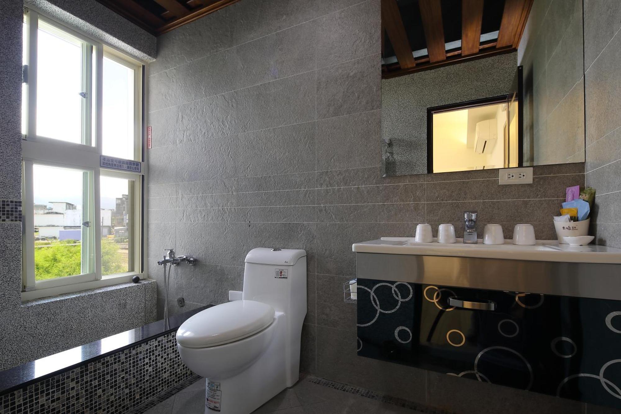 Langkawi B&B Luodong Εξωτερικό φωτογραφία